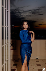 Mighty match - blue ruched asymmetric midi dress Kostume County Mighty match - blue ruched asymmetric midi dress Kostume County